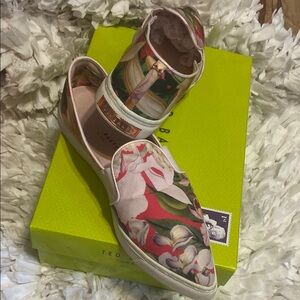 TED BAKER LONDON Pointed Toe Floral Slip-On Sneakers THFIA sz 6